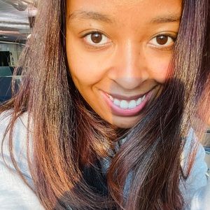 Meet your Posher, Maria